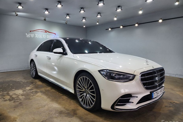 2023 Mercedes-Benz S-Класс с пробегом 49 564 км