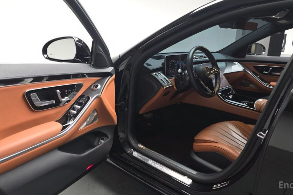 2022 Mercedes-Benz S-Класс с пробегом 47 295 км