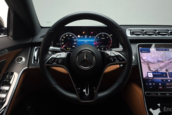 2022 Mercedes-Benz S-Класс с пробегом 47 295 км