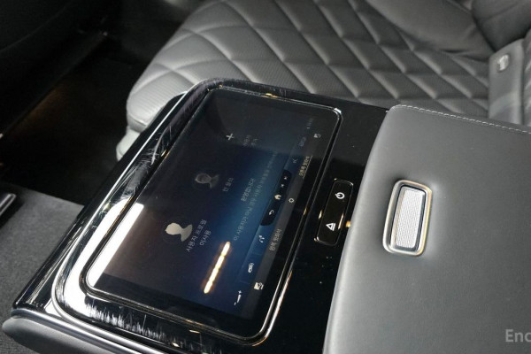 2023 Mercedes-Benz S-Класс с пробегом 14 521 км