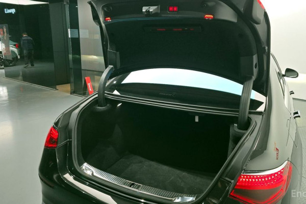 2023 Mercedes-Benz S-Класс с пробегом 14 521 км