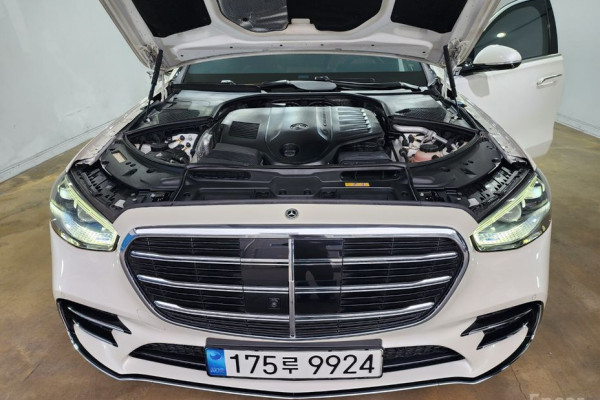 2023 Mercedes-Benz S-Класс с пробегом 49 564 км