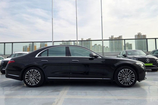 2023 Mercedes-Benz S-Класс с пробегом 22 580 км
