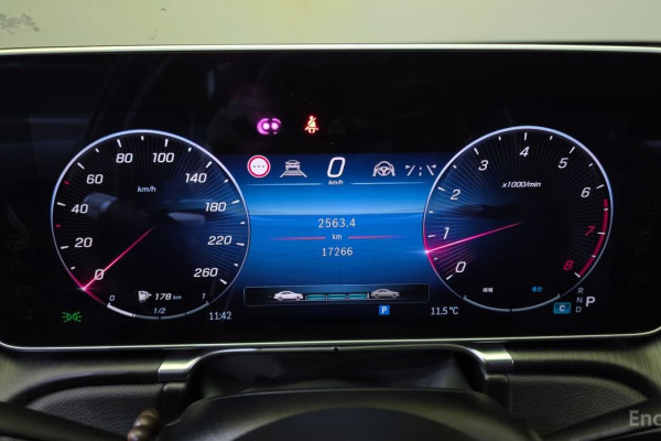 2023 Mercedes-Benz S-Класс с пробегом 17 266 км