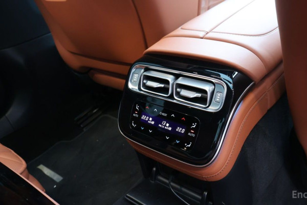 2022 Mercedes-Benz S-Класс с пробегом 80 000 км