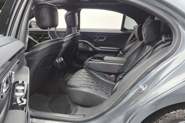 2023 Mercedes-Benz S-Класс с пробегом 17 266 км