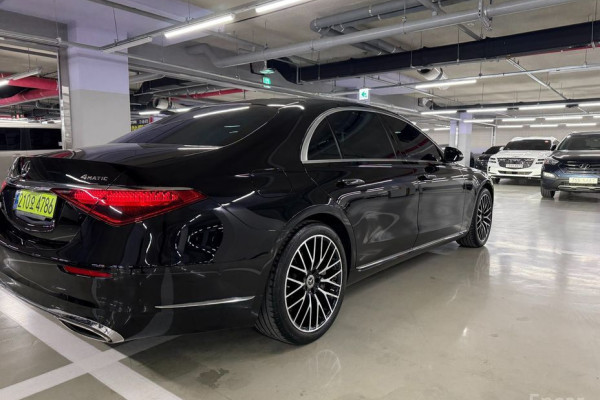 2022 Mercedes-Benz S-Класс с пробегом 68 061 км