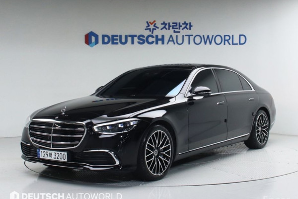 2022 Mercedes-Benz S-Класс с пробегом 42 758 км