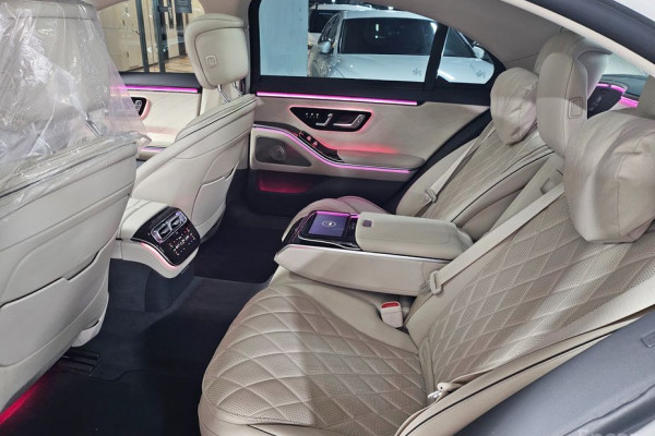 2023 Mercedes-Benz S-Класс с пробегом 50 000 км