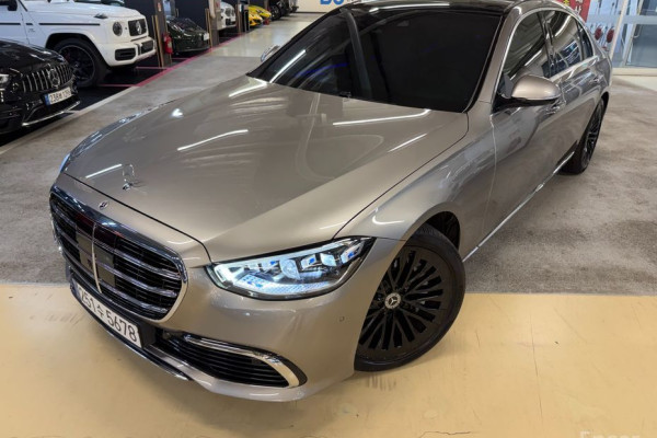 2022 Mercedes-Benz S-Класс с пробегом 29 500 км