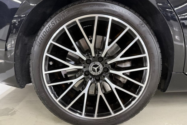 2022 Mercedes-Benz S-Класс с пробегом 68 061 км