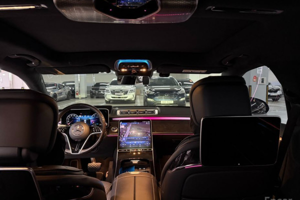 2022 Mercedes-Benz S-Класс с пробегом 68 061 км