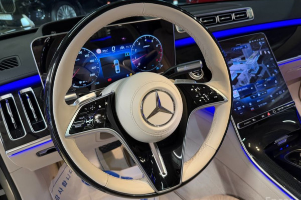 2022 Mercedes-Benz S-Класс с пробегом 29 500 км
