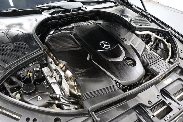 2022 Mercedes-Benz S-Класс с пробегом 85 825 км