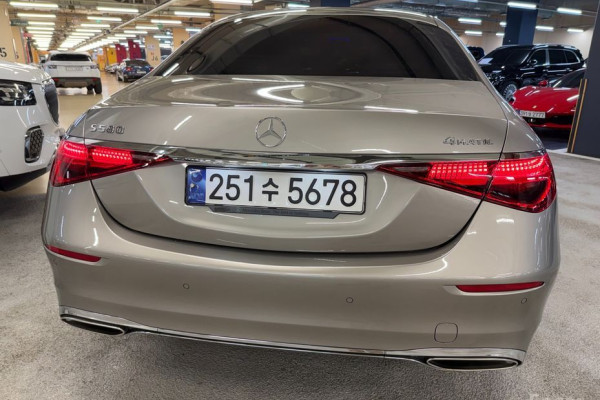 2022 Mercedes-Benz S-Класс с пробегом 29 500 км