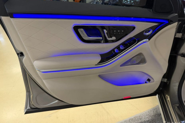 2022 Mercedes-Benz S-Класс с пробегом 29 500 км