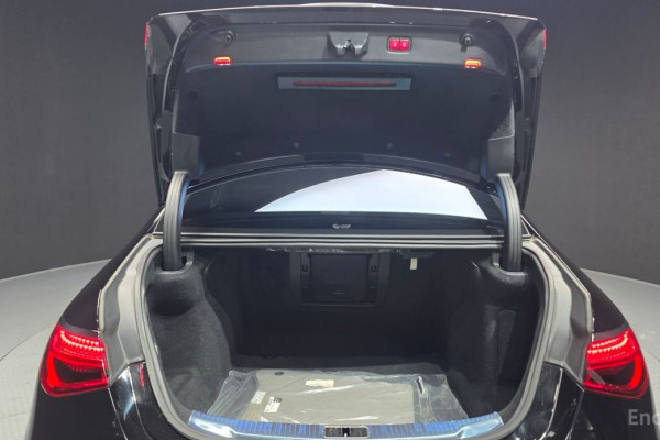 2022 Mercedes-Benz S-Класс с пробегом 89 624 км