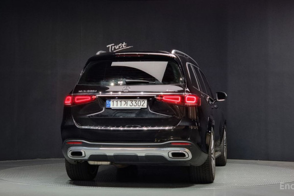 2023 Mercedes-Benz GLS с пробегом 44 012 км