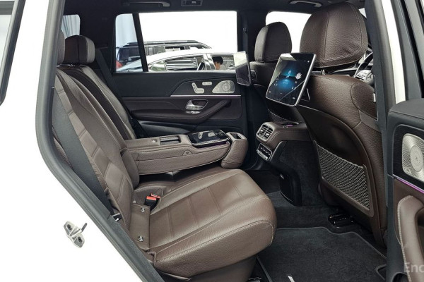 2023 Mercedes-Benz GLS с пробегом 30 370 км