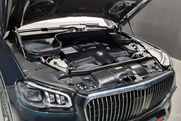 2023 Mercedes-Benz GLS с пробегом 10 644 км