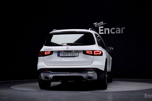 2023 Mercedes-Benz GLB с пробегом 50 321 км