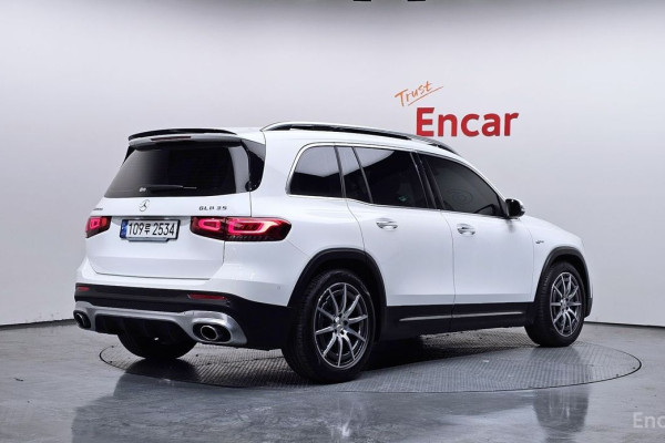 2023 Mercedes-Benz GLB с пробегом 46 115 км