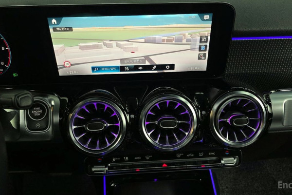 2023 Mercedes-Benz GLB с пробегом 43 254 км