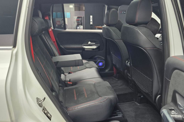 2022 Mercedes-Benz GLB с пробегом 26 309 км