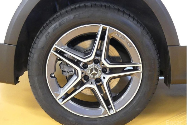 2023 Mercedes-Benz GLB с пробегом 26 000 км