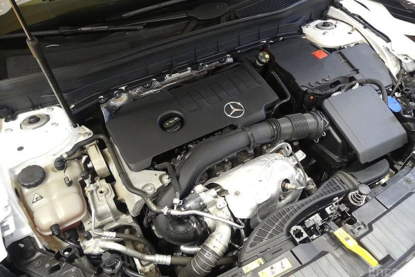 2023 Mercedes-Benz GLB с пробегом 26 000 км