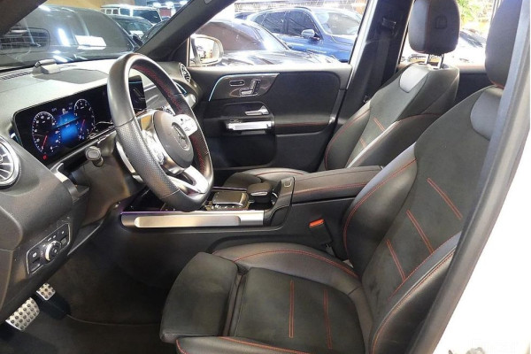 2023 Mercedes-Benz GLB с пробегом 26 000 км