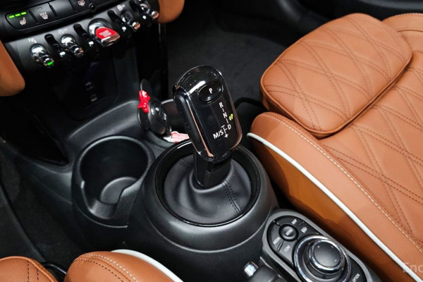 2023 Mini  с пробегом 10 313 км