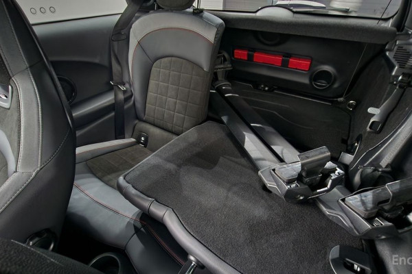 2022 Mini  с пробегом 46 911 км