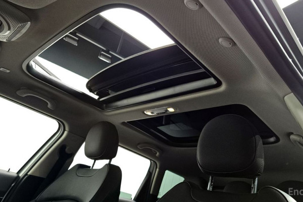 2023 Mini Clubman с пробегом 34 349 км