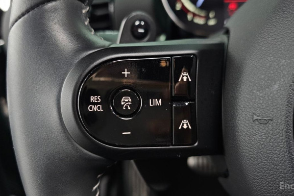 2023 Mini Clubman с пробегом 30 959 км