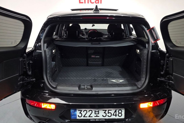 2023 Mini Clubman с пробегом 31 451 км