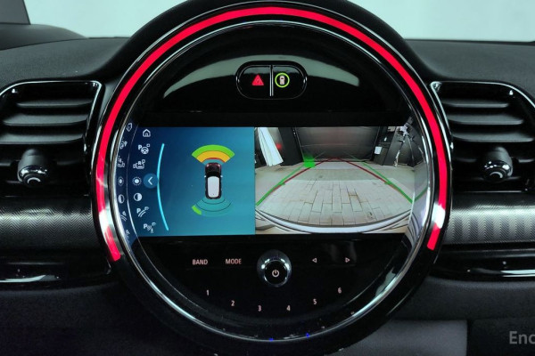 2022 Mini Clubman с пробегом 9 754 км