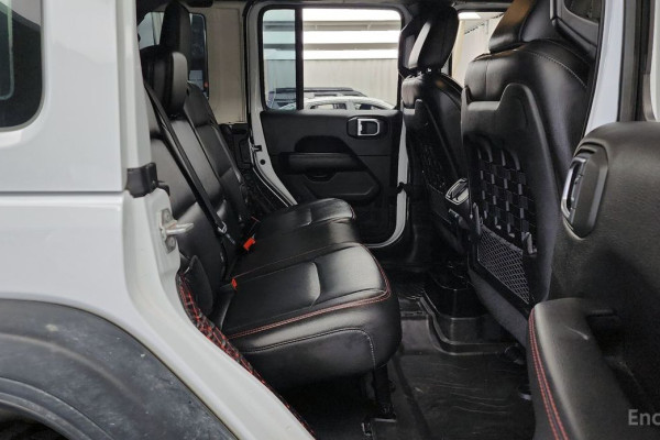 2022 Jeep Wrangler с пробегом 43 645 км