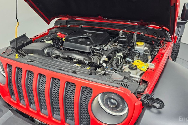 2022 Jeep Wrangler с пробегом 13 595 км