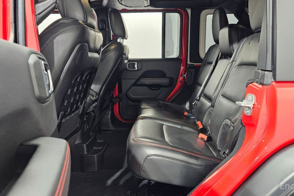 2022 Jeep Wrangler с пробегом 13 595 км