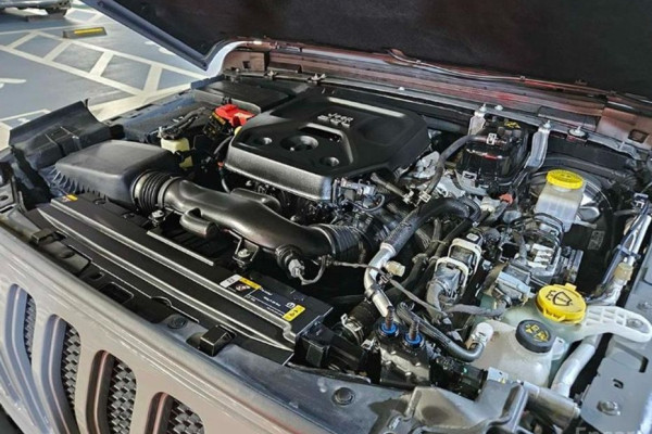 2022 Jeep Wrangler с пробегом 35 888 км