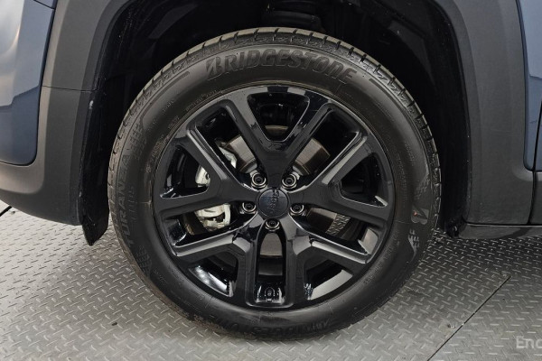 2022 Jeep Renegade с пробегом 14 896 км