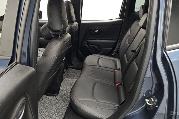 2022 Jeep Renegade с пробегом 14 896 км