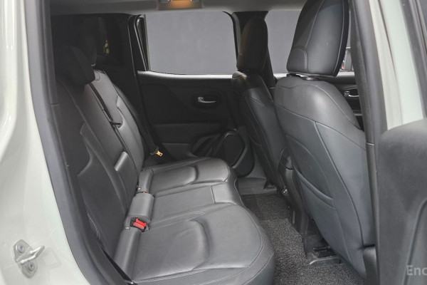 2022 Jeep Renegade с пробегом 48 942 км