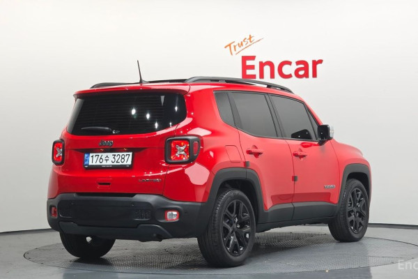 2022 Jeep Renegade с пробегом 4 444 км