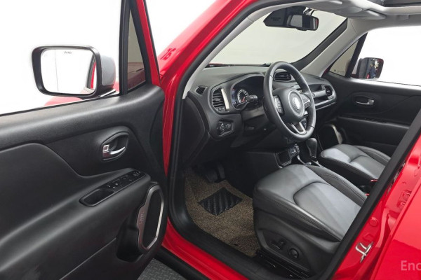 2022 Jeep Renegade с пробегом 4 444 км