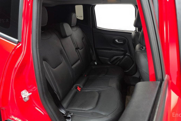 2022 Jeep Renegade с пробегом 4 444 км