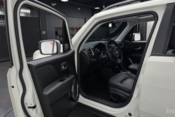 2022 Jeep Renegade с пробегом 22 702 км