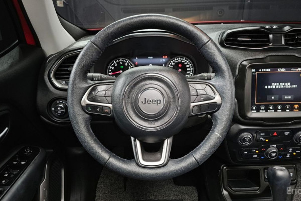 2022 Jeep Renegade с пробегом 26 272 км