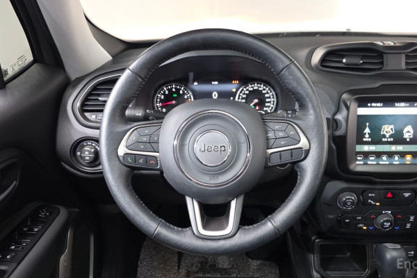 2022 Jeep Renegade с пробегом 20 094 км